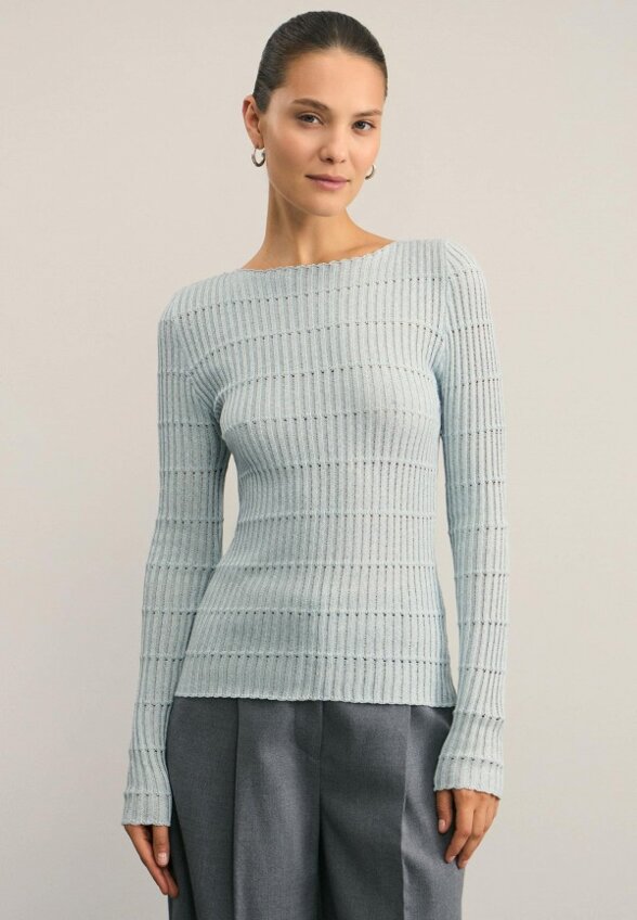 Джемпер Zarina