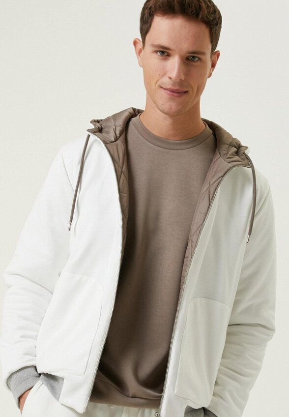 Ветровка Club