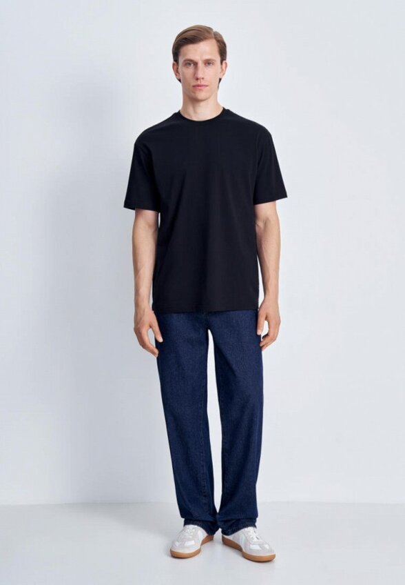 Футболка Finn Flare