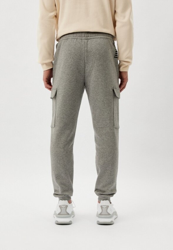 Брюки спортивные EA7