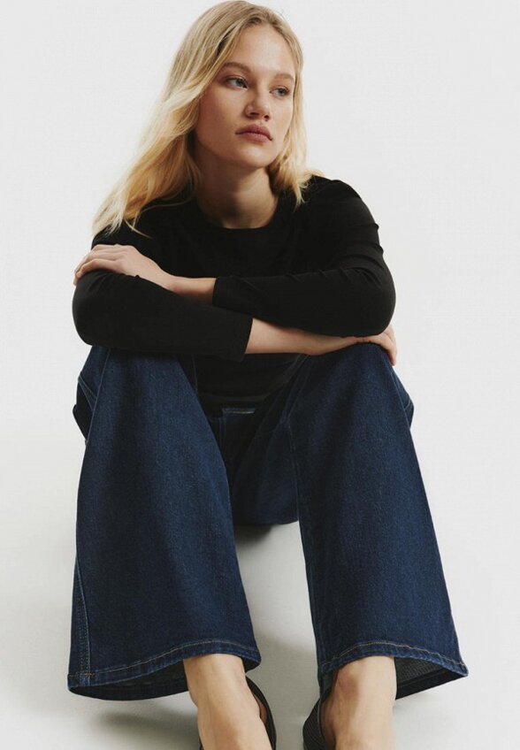 Джинсы Daisyknit