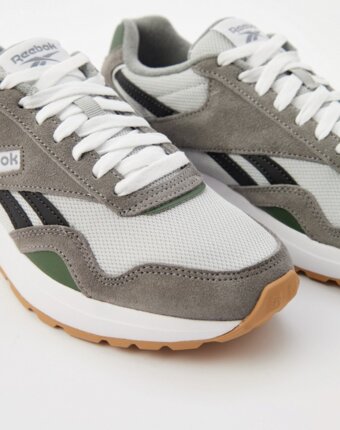 Кроссовки Reebok женщинам