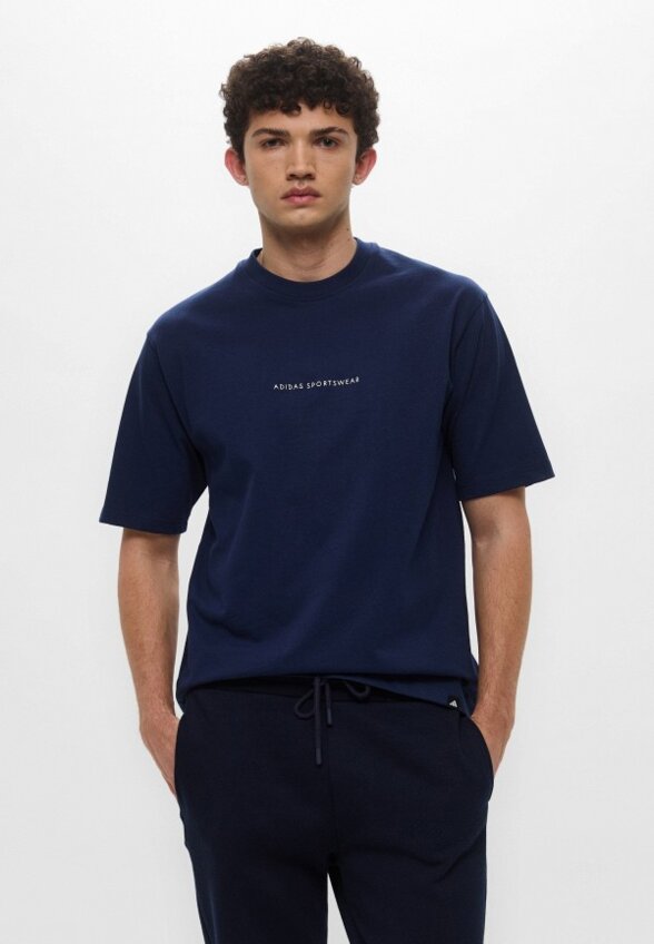 Футболка adidas