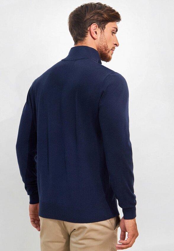 Джемпер Mountica