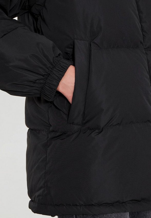 Пуховик To Be Blossom