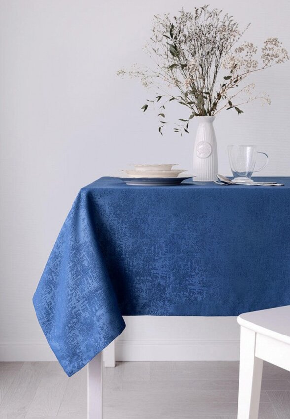 Скатерть DeNastia