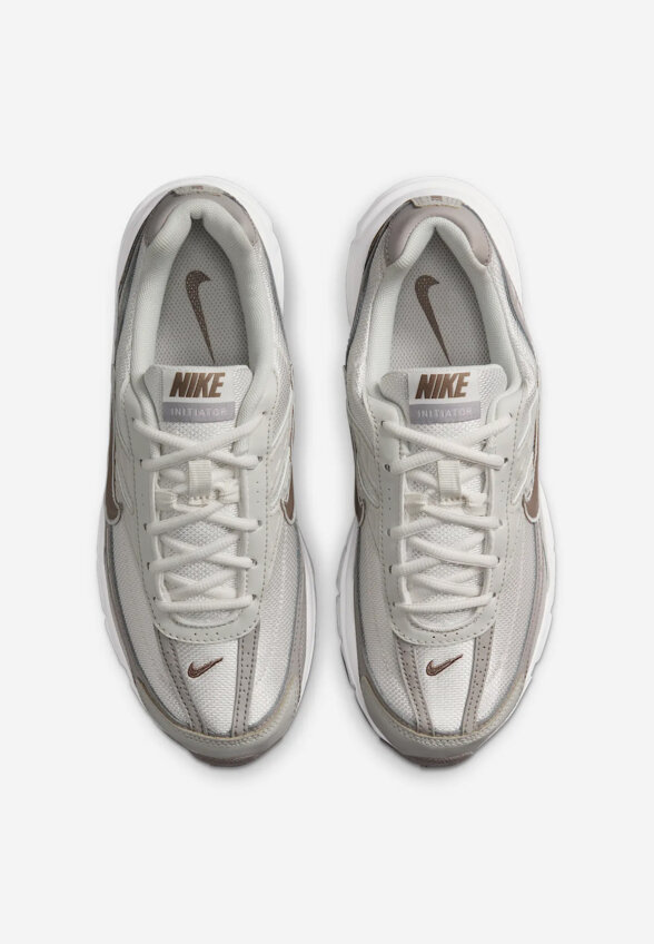 Кроссовки женские Nike Initiator, Серый