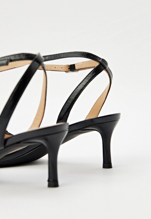 Босоножки Ekonika