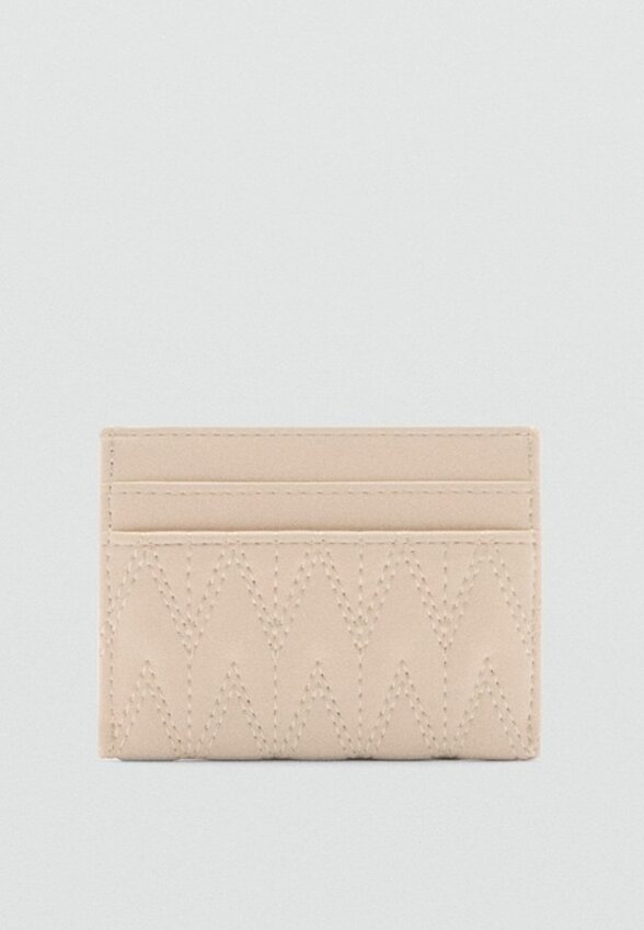 Кредитница Mango