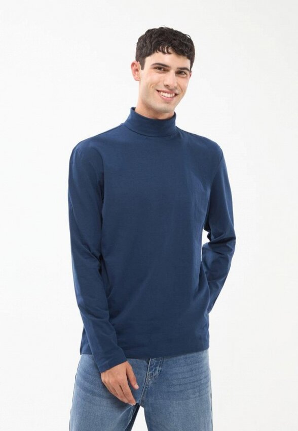 Водолазка Terranova