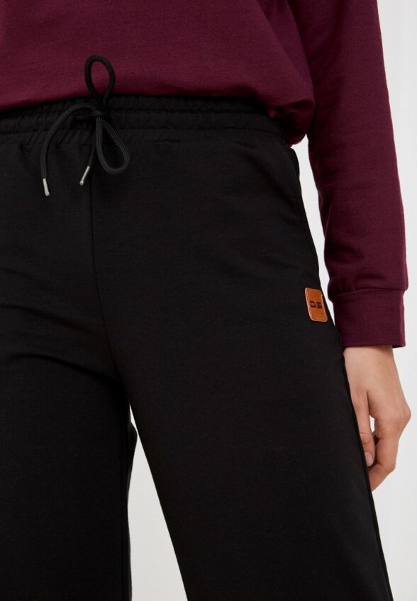 Брюки спортивные D.S