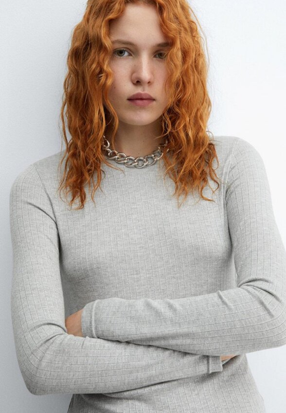 Лонгслив Mango