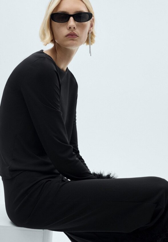 Лонгслив Mango