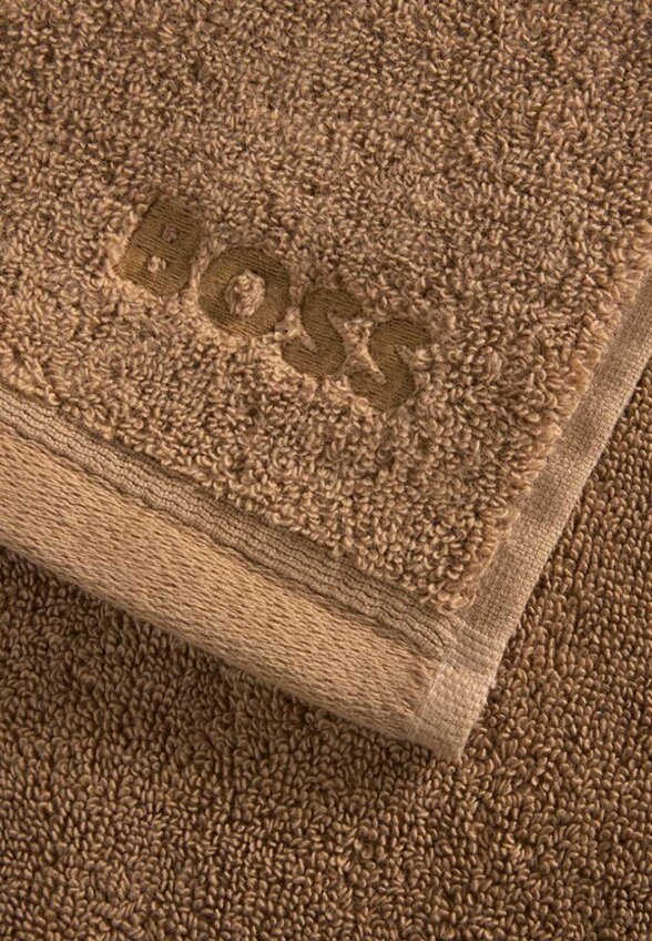 Полотенце Boss