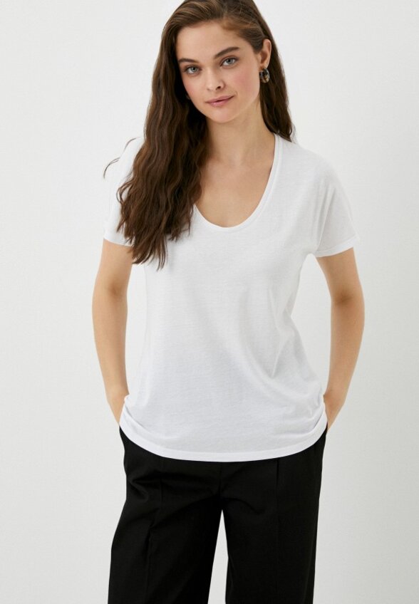 Футболка Bstatement