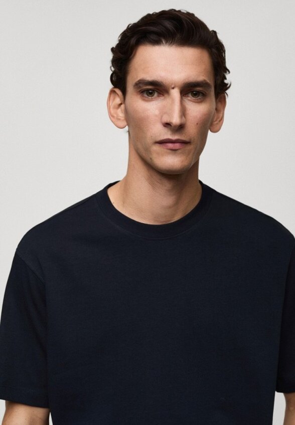 Футболка Mango Man