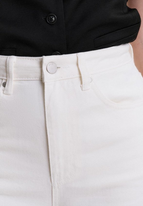 Шорты джинсовые Daisyknit