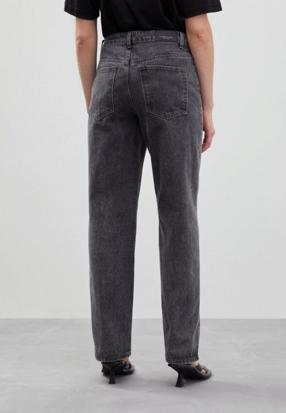 Джинсы Finn Flare