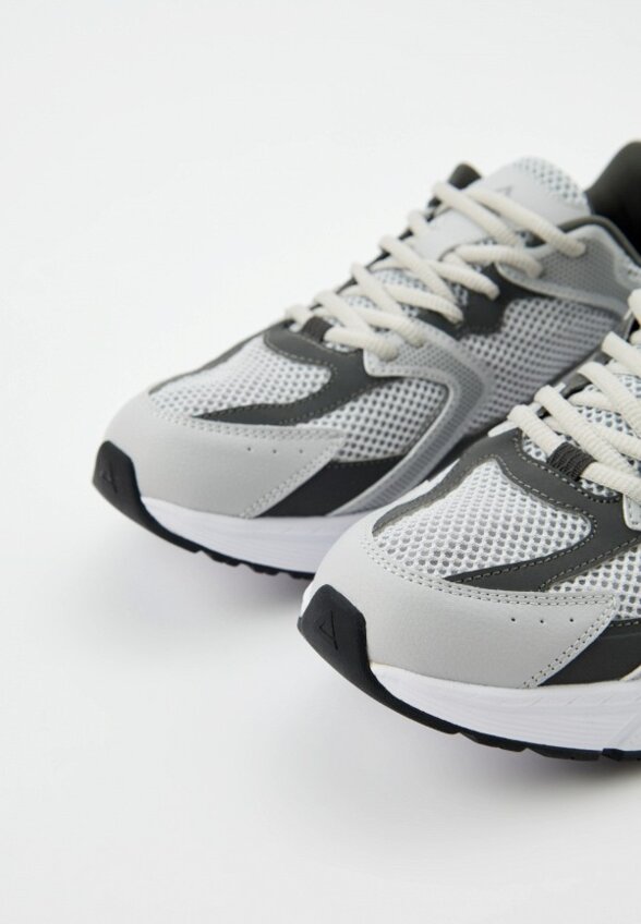 Кроссовки Peak