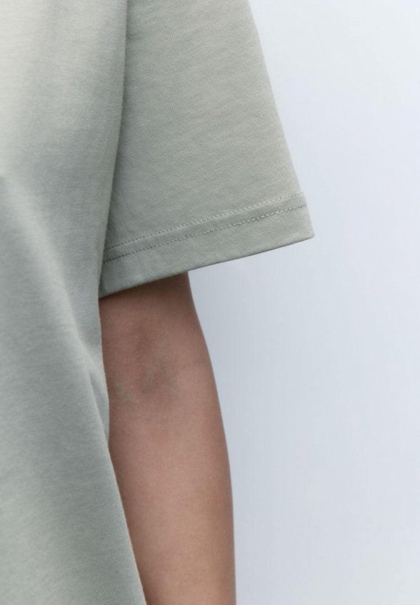 Футболка Befree