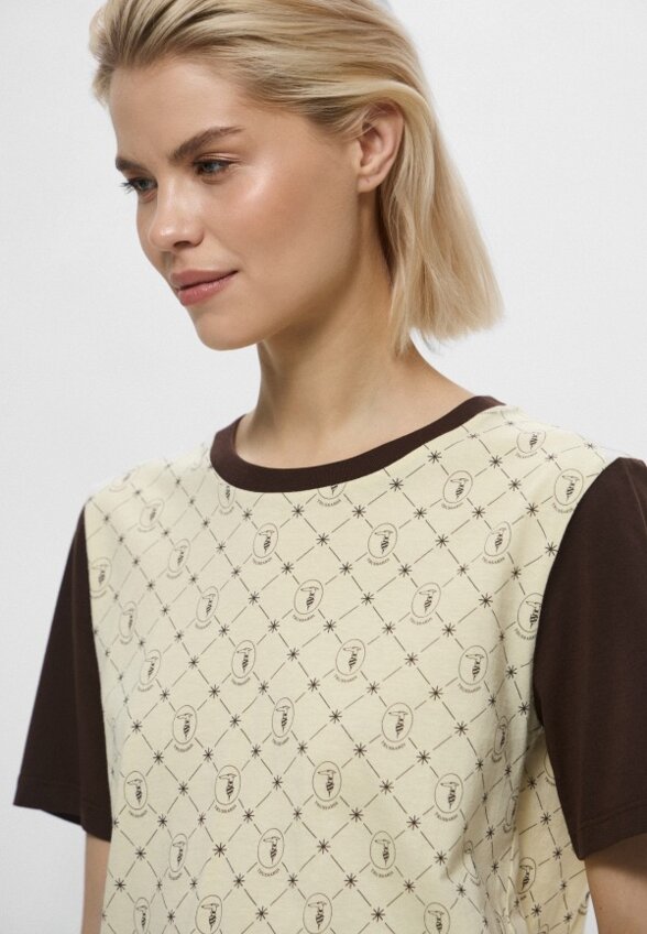 Футболка Trussardi