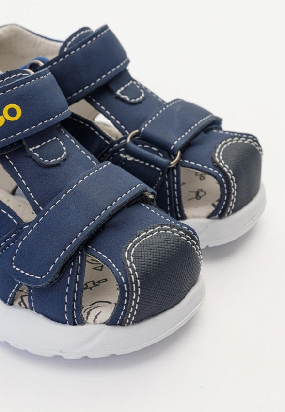 Сандалии Tikkago