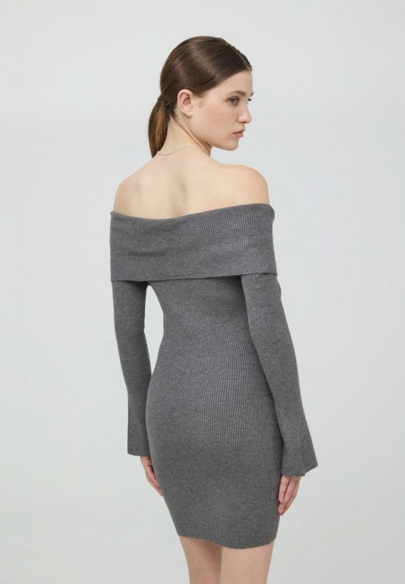 Платье Terranova