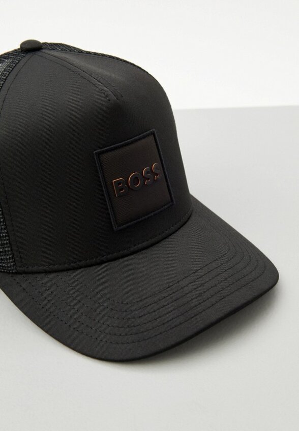 Бейсболка Boss