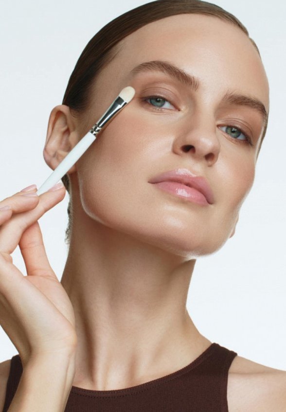 Кисть для глаз Shik