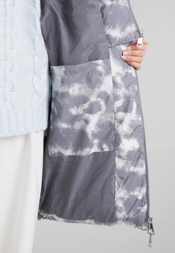 Пуховик To Be Blossom