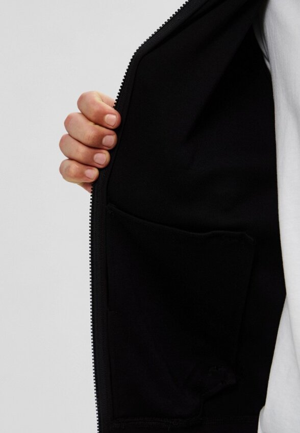 Олимпийка Armani Exchange