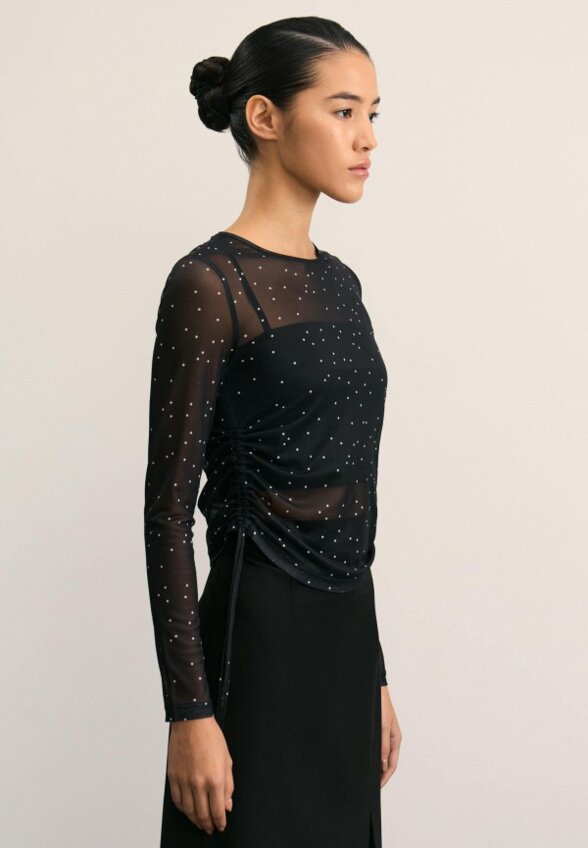 Лонгслив Zarina