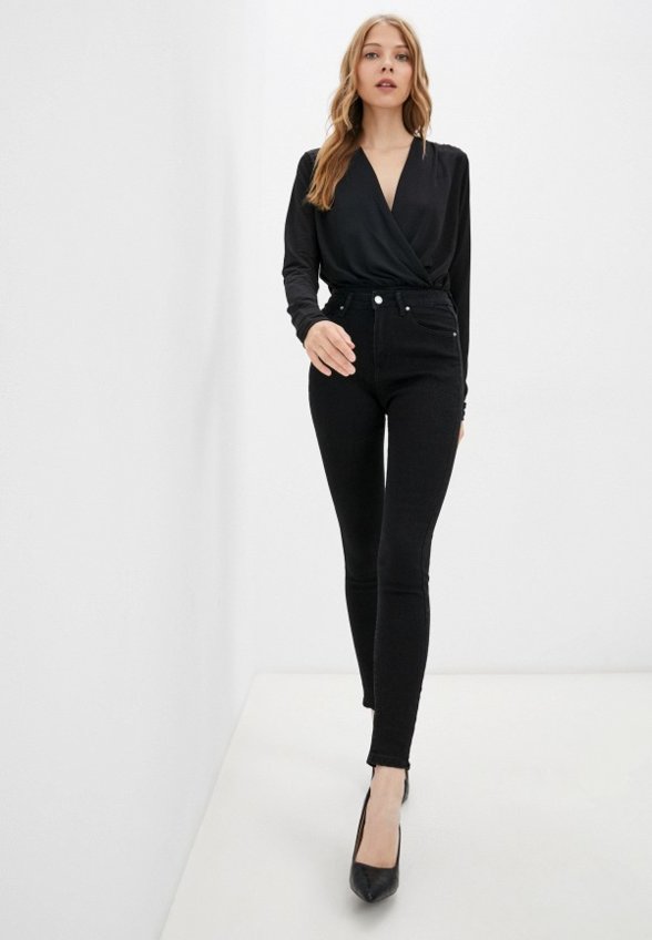 Джинсы Vitacci