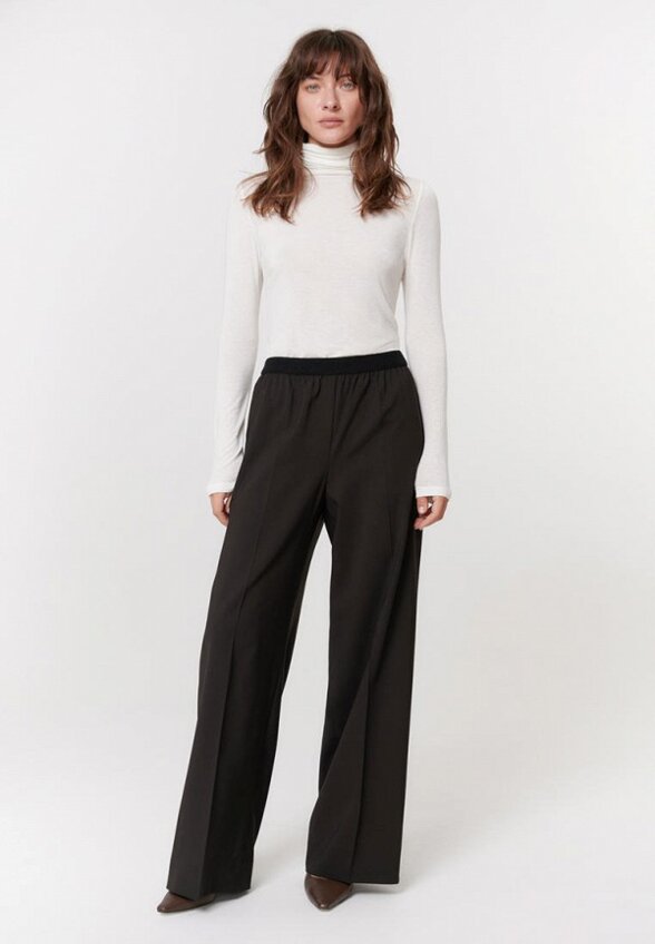 Водолазка Daisyknit