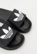 Сланцы adidas Originals2  - превью