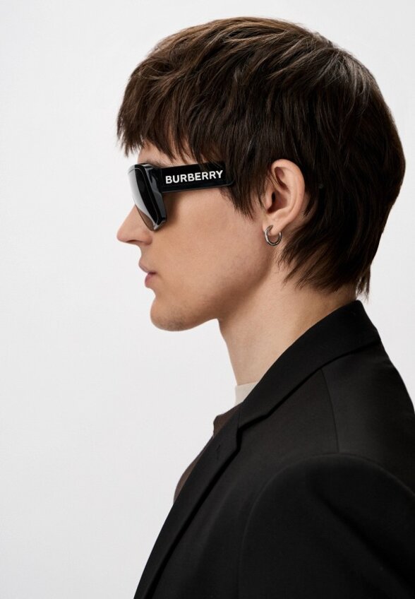 Очки солнцезащитные Burberry