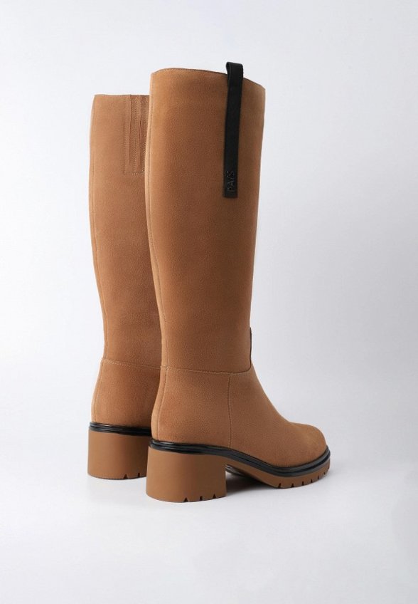 Сапоги Pais