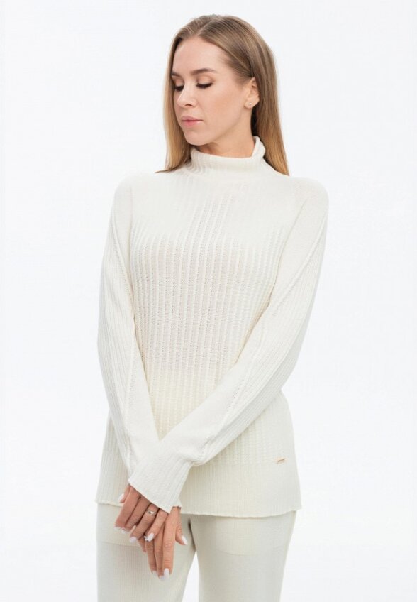 Свитер Ареола