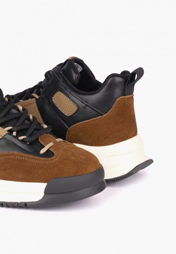 Кроссовки Pulse