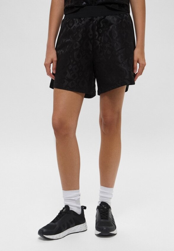 Шорты спортивные EA7