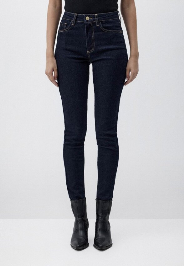 Джинсы Charuel