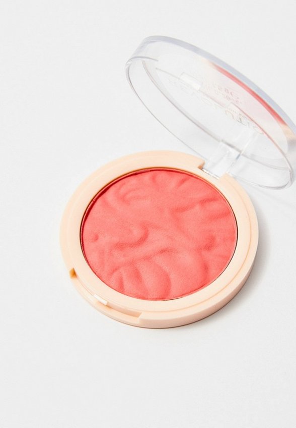 Румяна Revolution