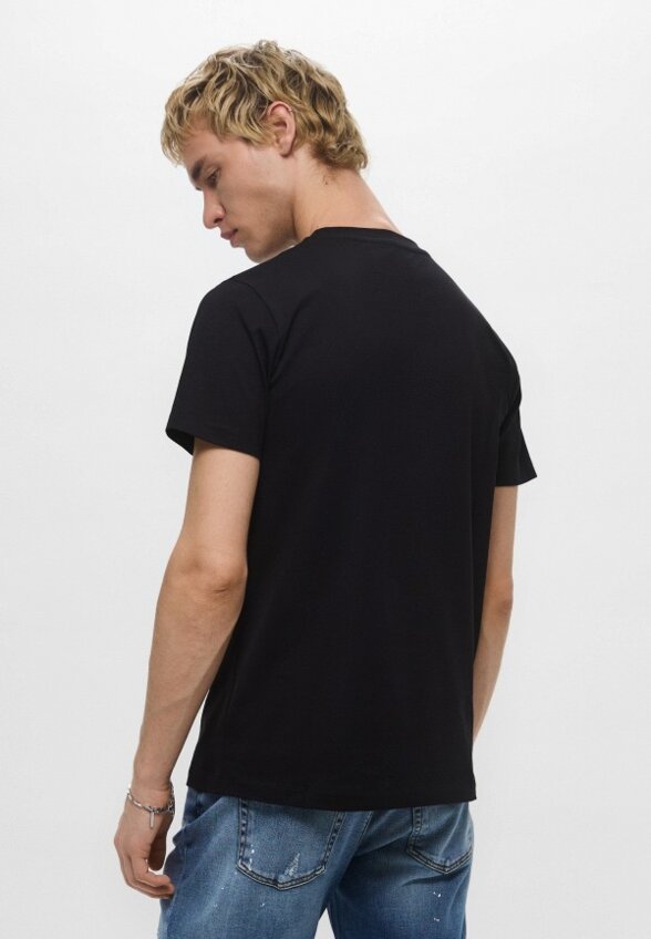 Футболка John Richmond