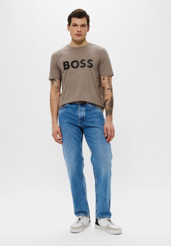 Джинсы Boss