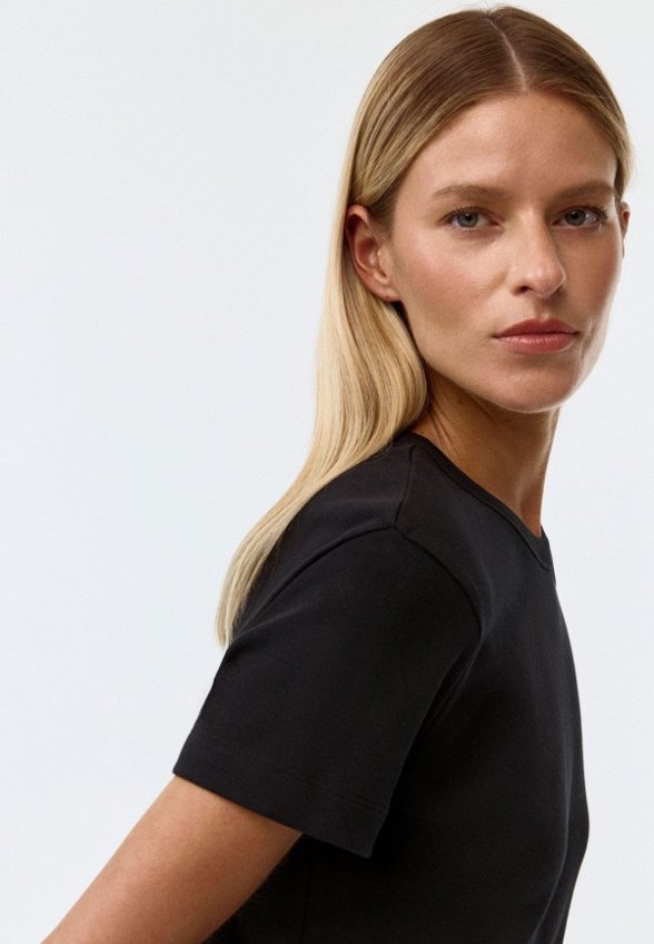 Футболка Sela