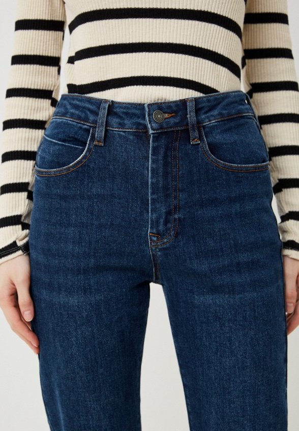 Джинсы Mossmore