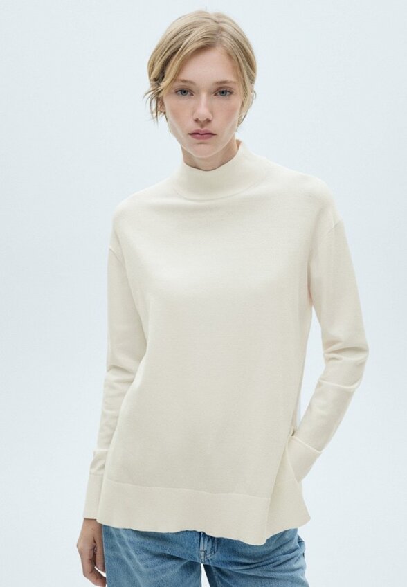 Водолазка Mango