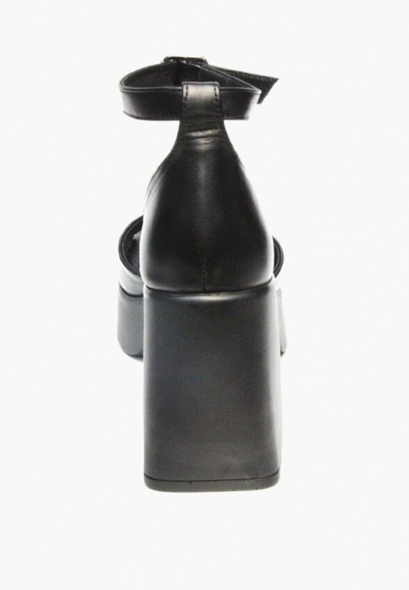 Босоножки Airbox