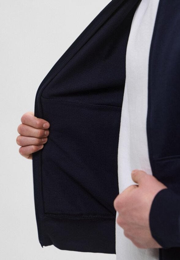 Костюм спортивный EA7