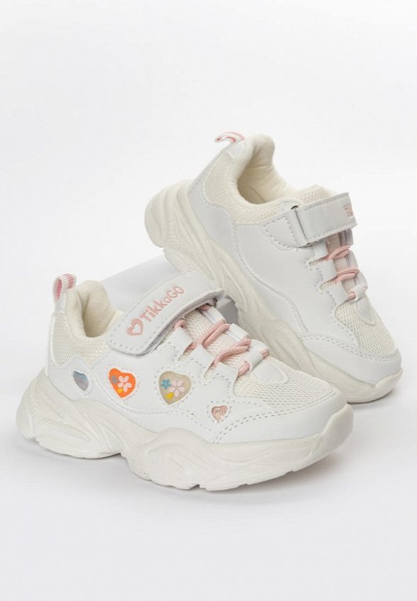 Кроссовки Tikkago